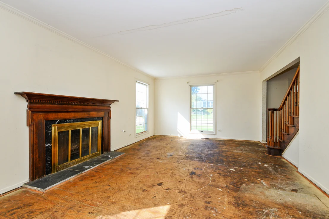Photo of 130 Westhampton Court