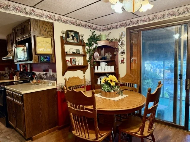 Photo of 389 N 2629th Road