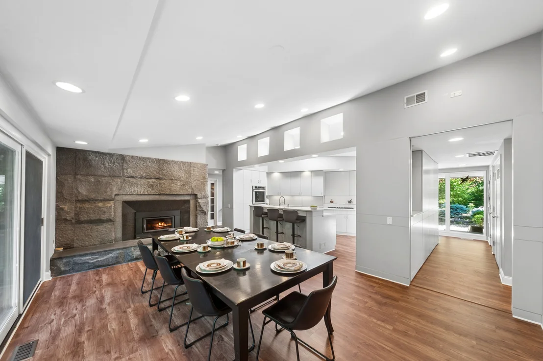 Photo of 3035 Blackthorn Road