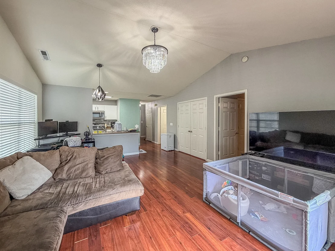 Photo of 711 Newton Drive