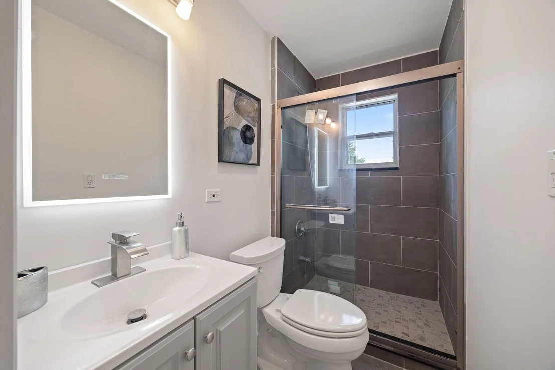 Photo of 564 W Harrison Road