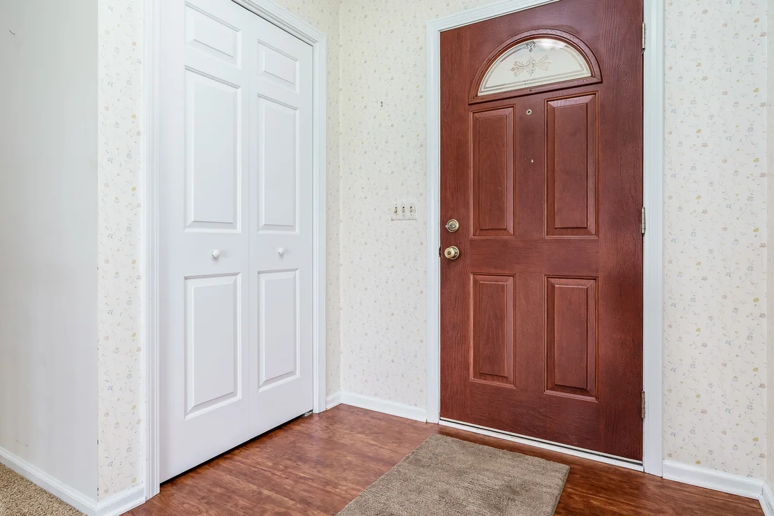 Photo of 7889 Shaw Road