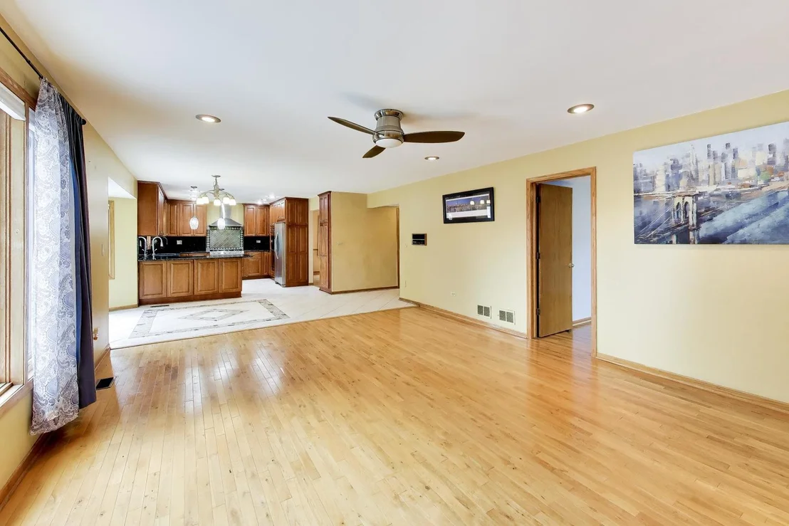 Photo of 443 N Tara Lane