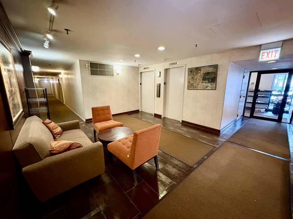 Photo of Unit 409 at 701 Forum Square