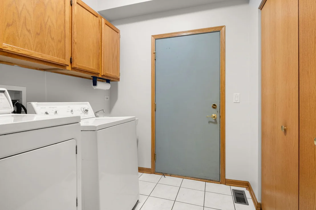 Photo of 16139 Seneca Lake Circle
