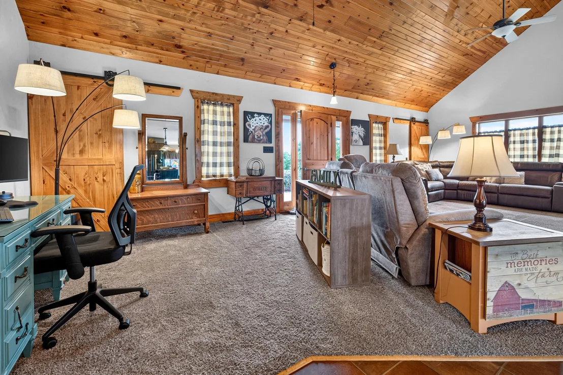 Photo of 13301 Tango Road