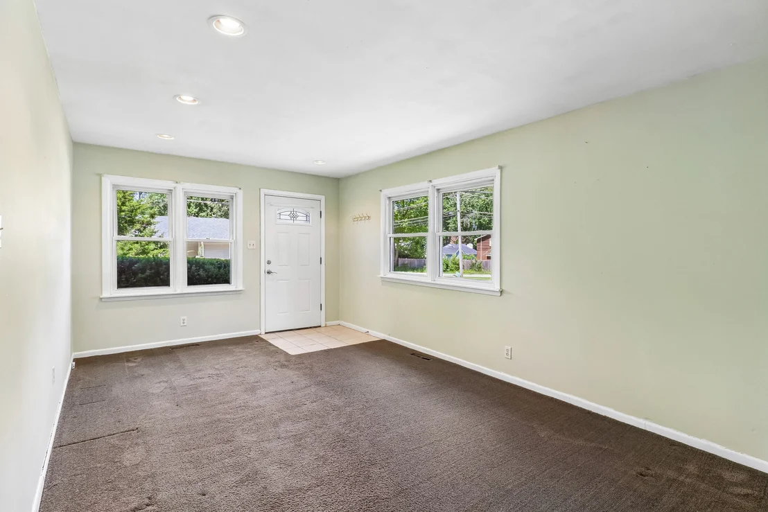 Photo of 91 Bay Road
