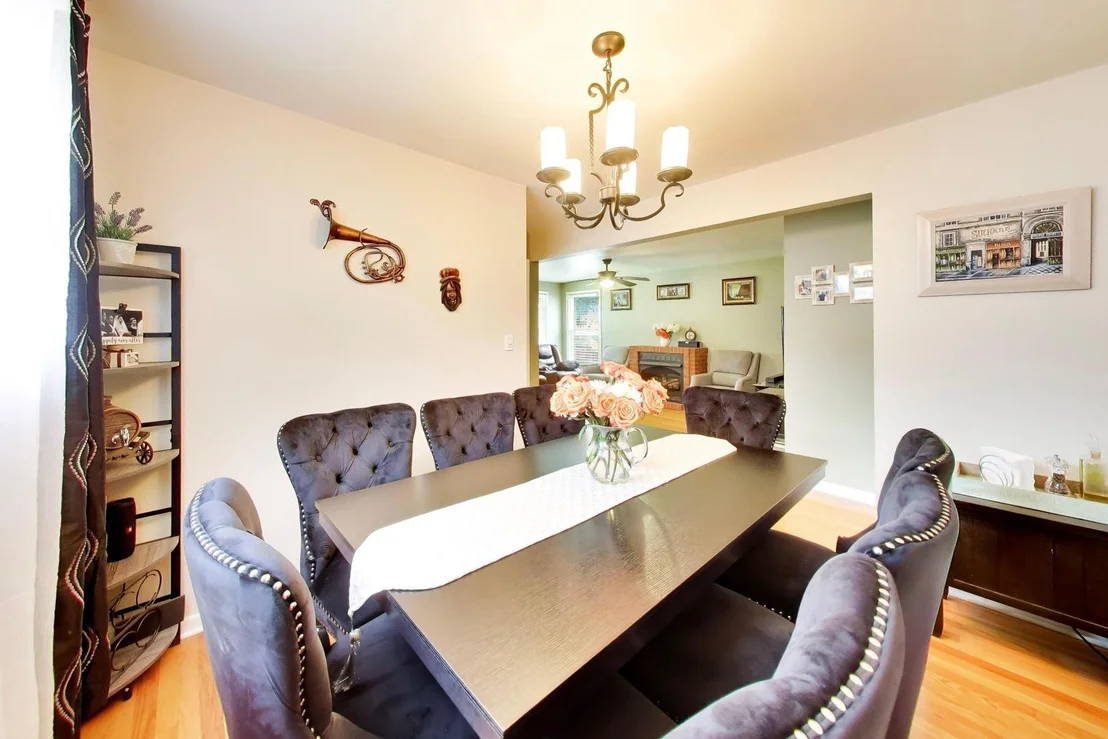 Photo of 3225 Sunset Lane