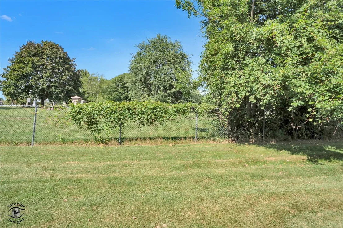 Photo of 16006 Golfview Drive