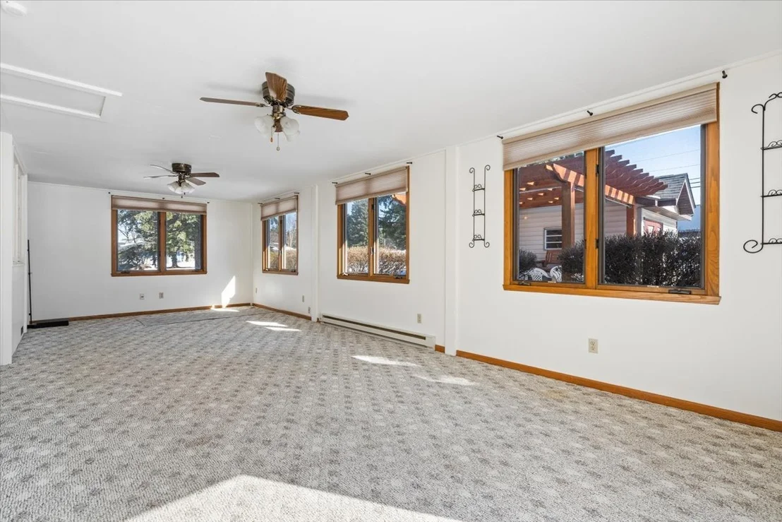 Photo of 6629 Swansdown Road