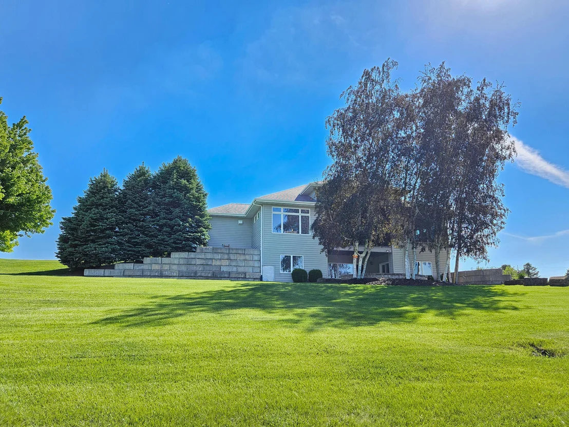 Photo of 14183 Thomson Road