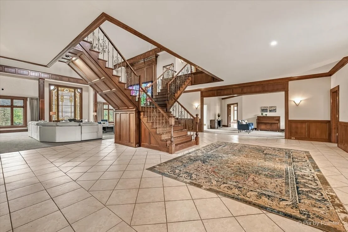 Photo of 5N719 Castle Drive