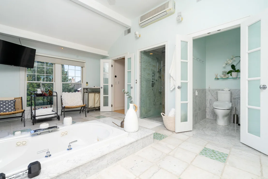 Photo of 30 Golf View Lane