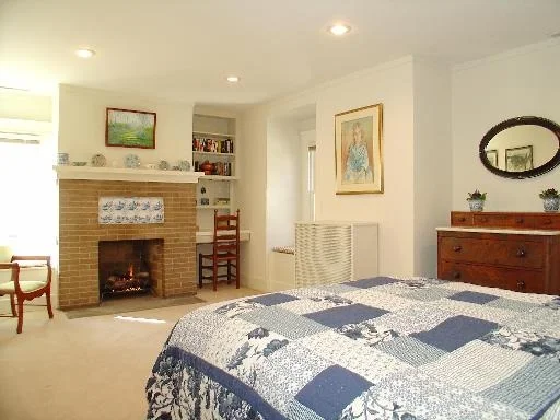 Photo of 710 Greenleaf Avenue