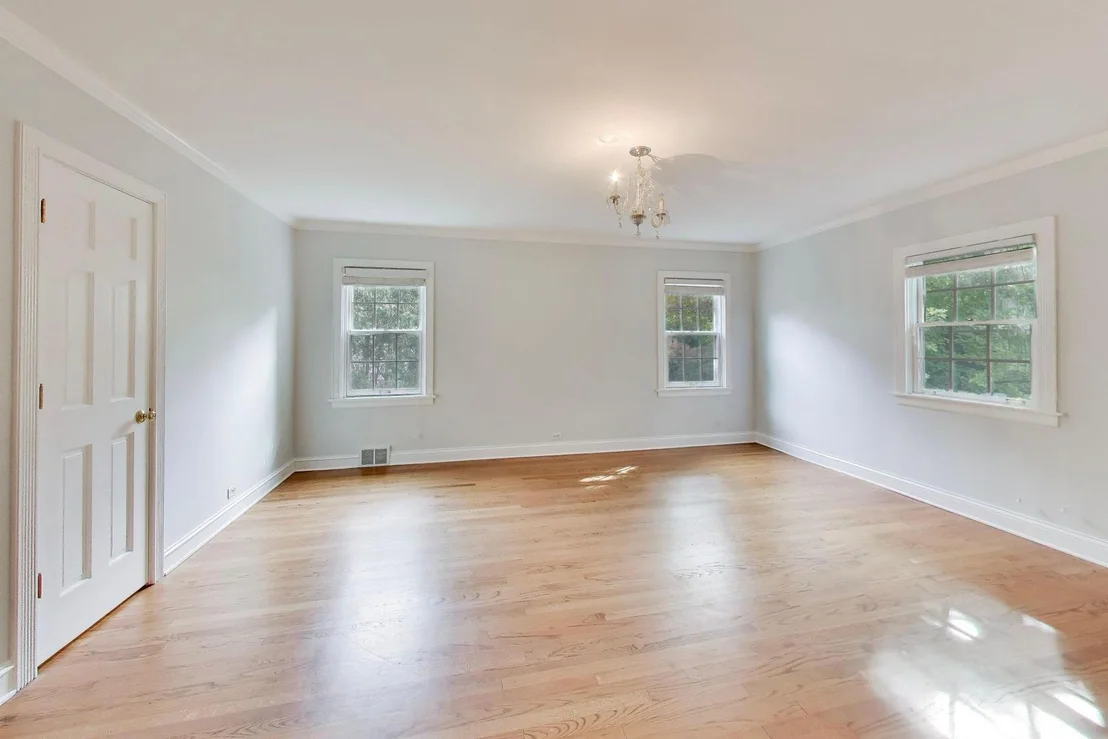 Photo of 917 Romona Road