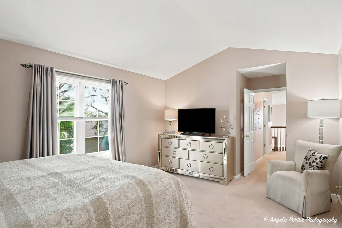 Photo of 910 Sweetflower Drive