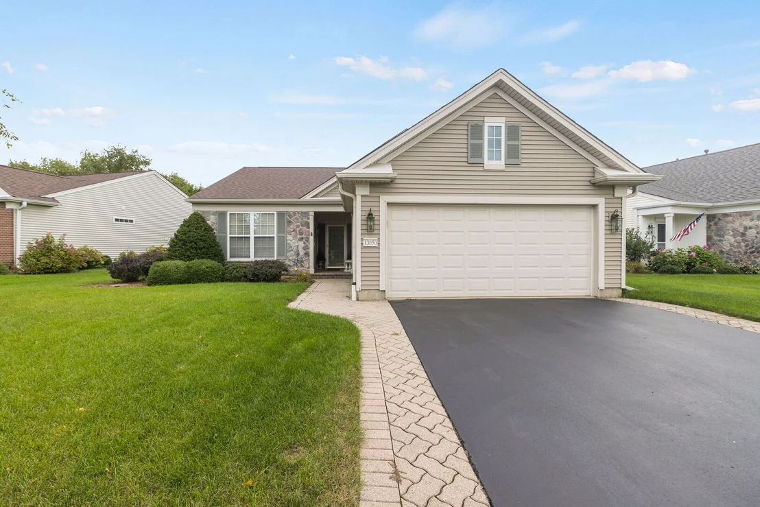 Photo of 13050 Crestview Drive