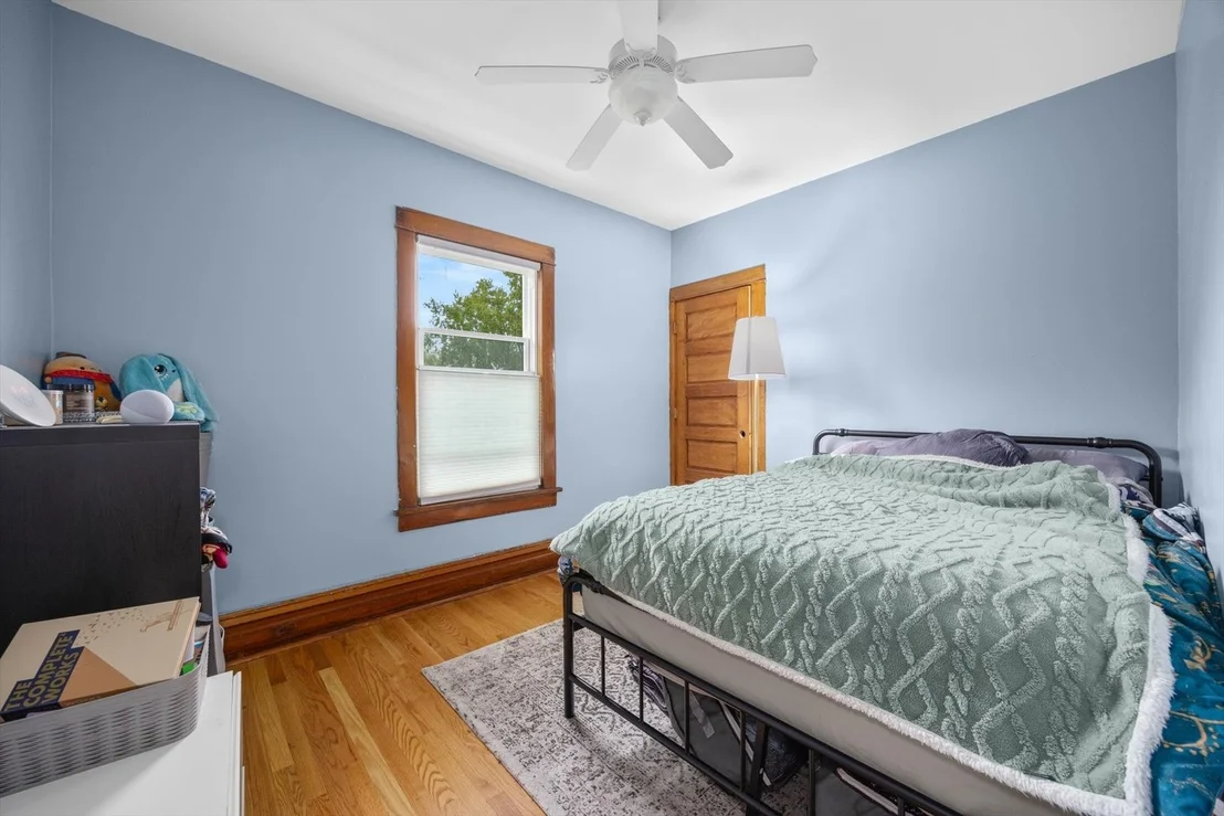 Photo of 4029 Amelia Avenue