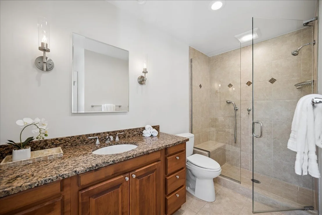Photo of 870 Prospect Avenue