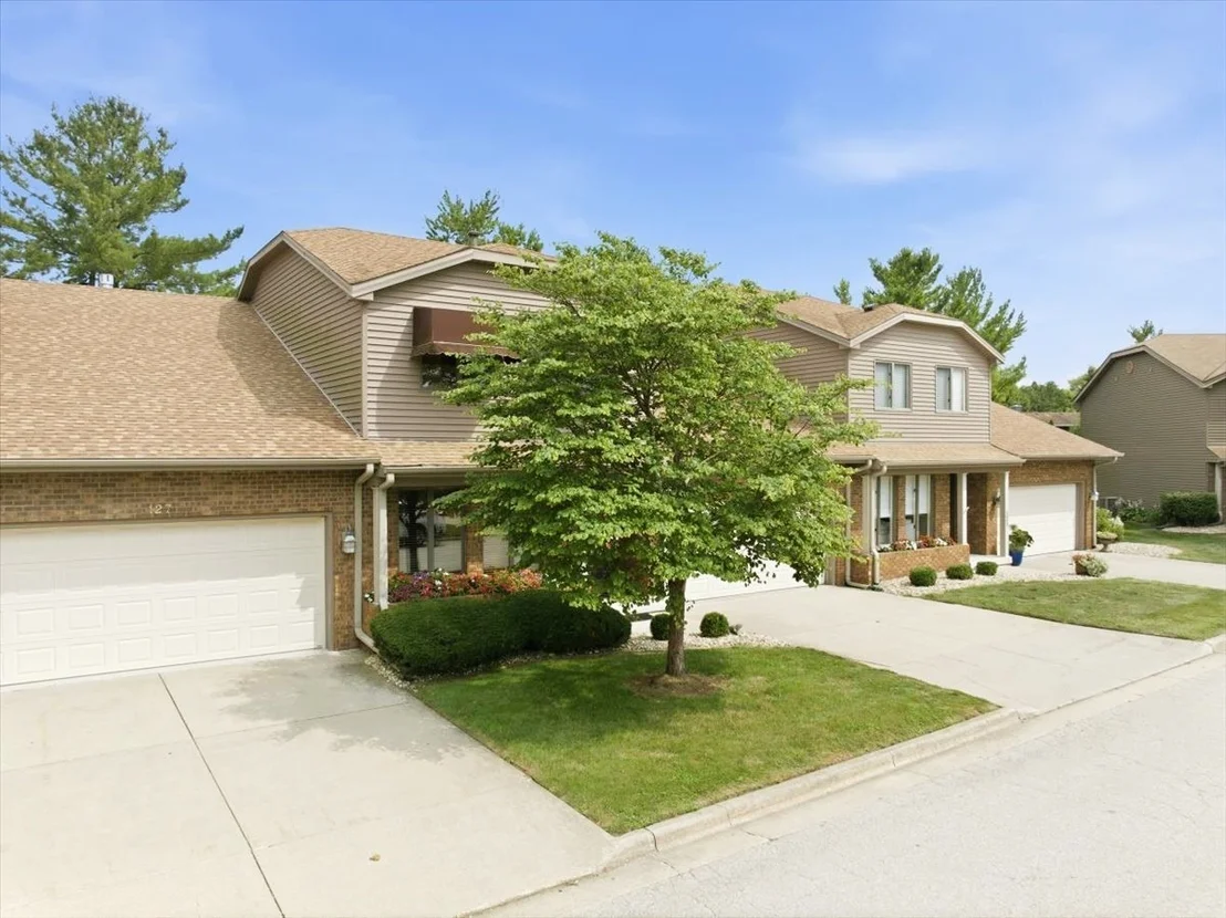 Photo of 125 Manor Circle