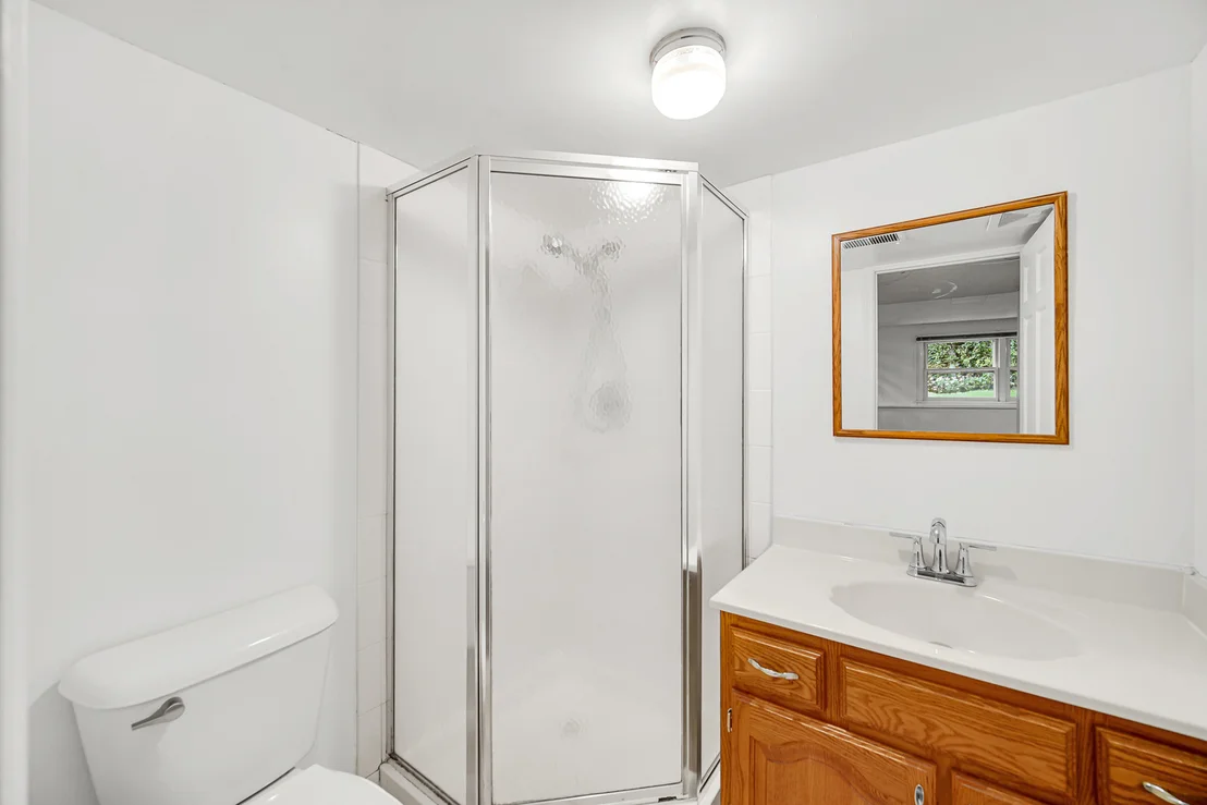 Photo of 986 Harvard Lane