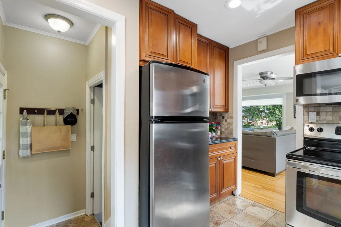 Photo of 515 Longfellow Avenue