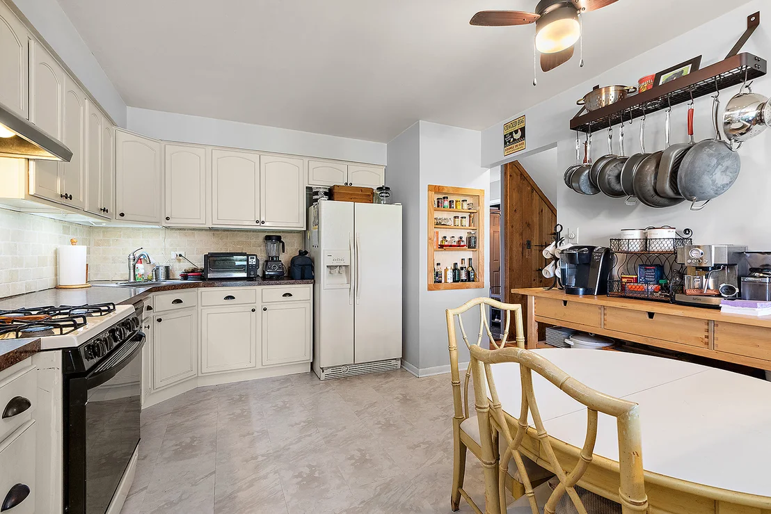Photo of 6838 Winston Drive