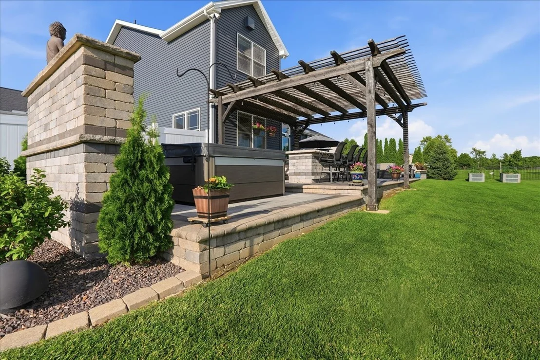 Photo of 9571 Crossbow Drive
