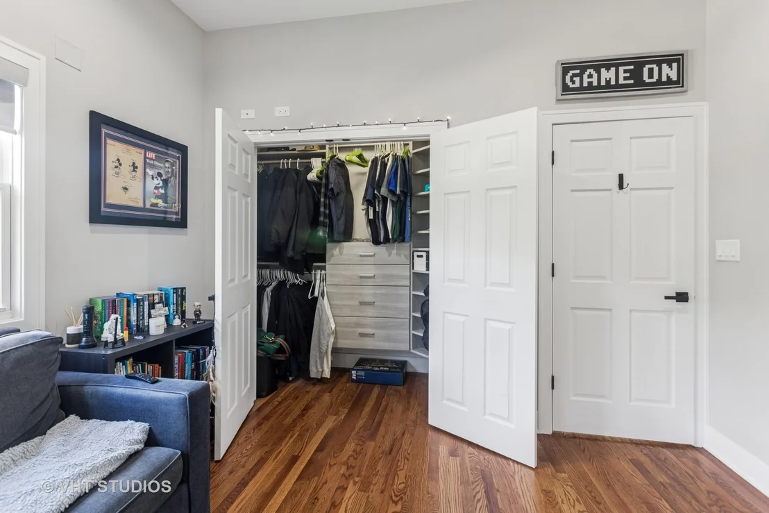 Photo of 447 W Harrison Road