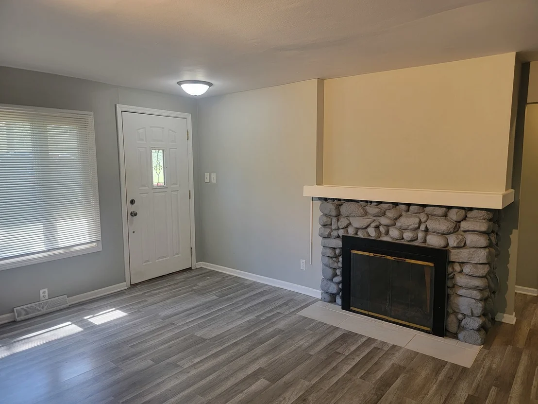 Photo of 810 Southside Avenue