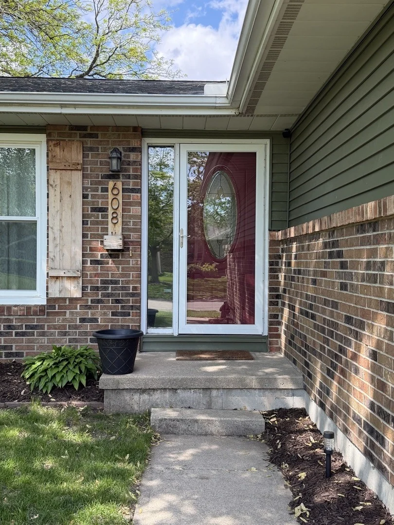 Photo of 608 Greenridge Drive