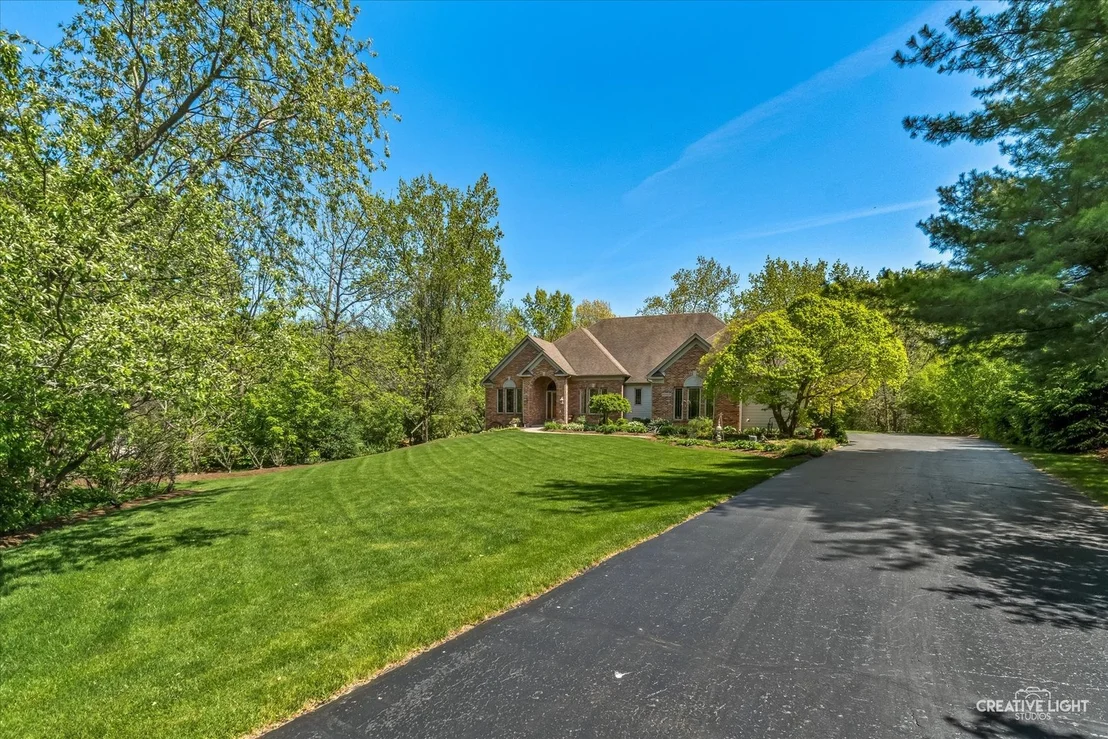 Photo of 8N419 Sunny Hill Circle