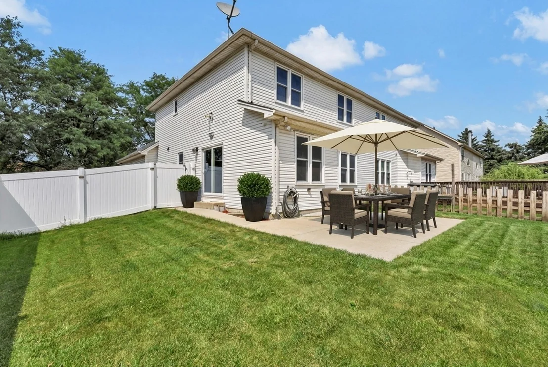 Photo of 2153 Laurel Avenue