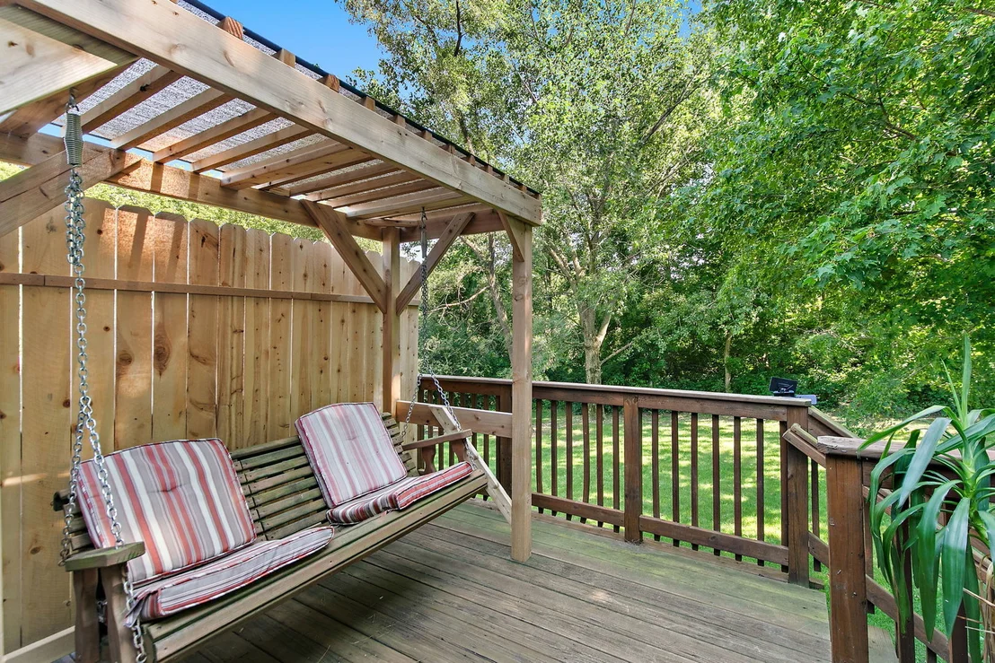 Photo of 609 River Bluff Drive