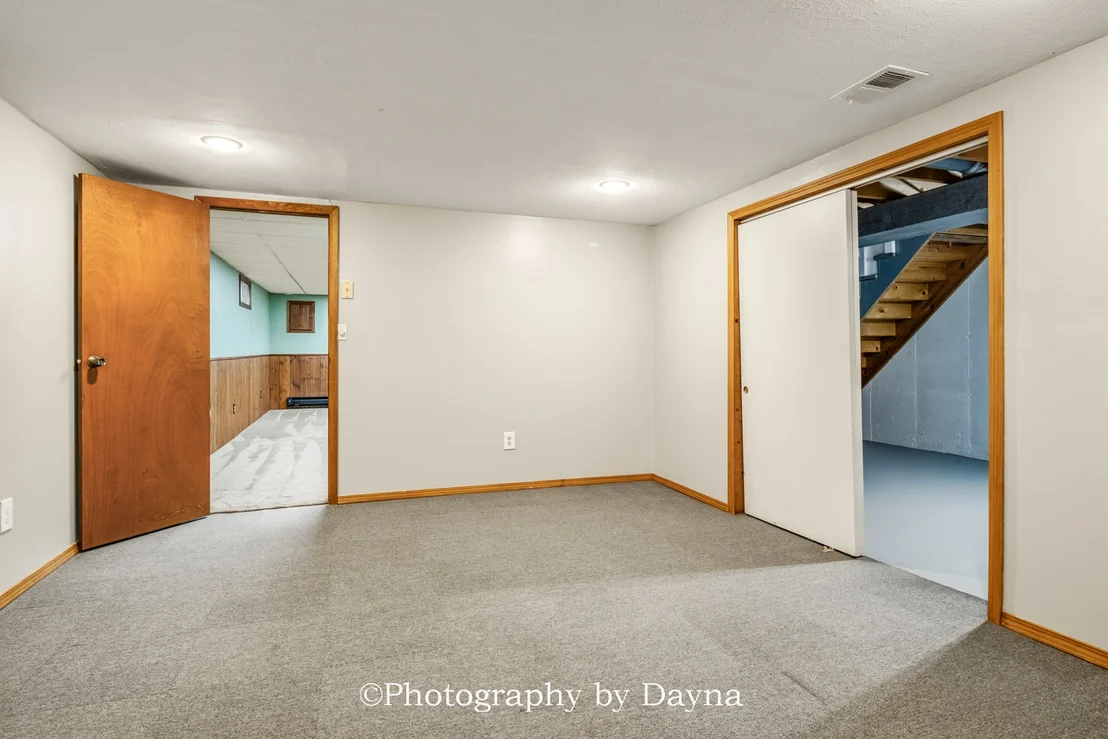 Photo of 913 Southgate Road