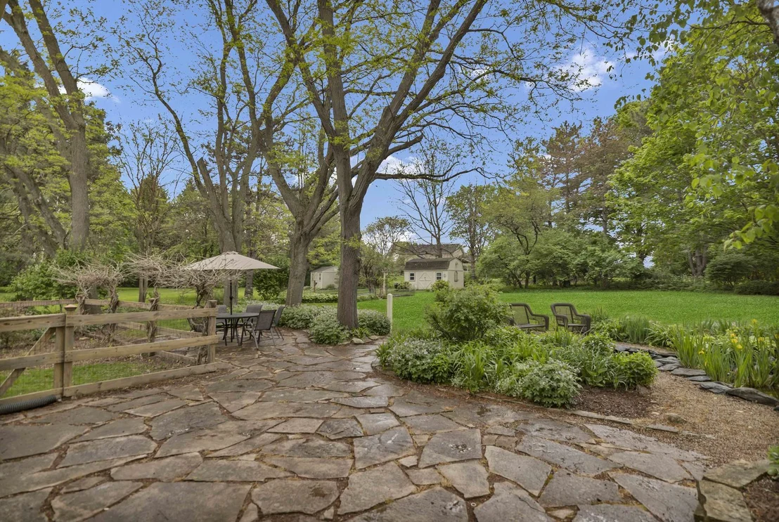 Photo of 38W643 Bittersweet Lane