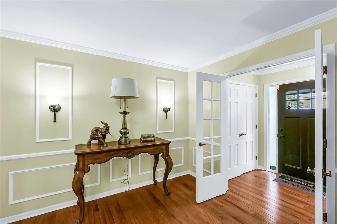 Photo of 4111 Farhills Drive