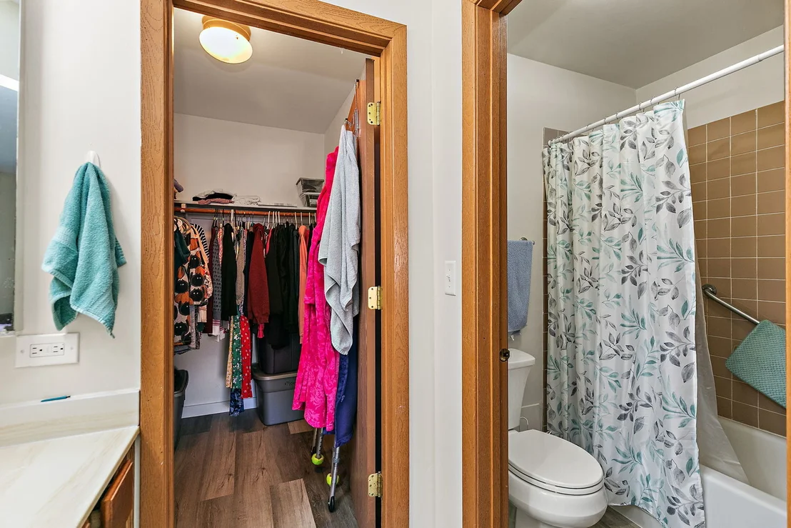 Photo of Unit B at 3 Creekside Circle