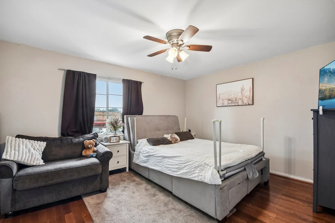 Photo of 418 Lakeview Circle