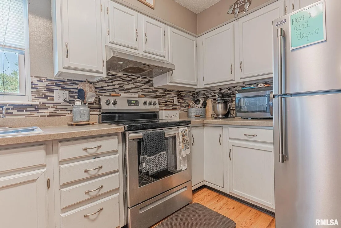 Photo of 136 Donoho Drive