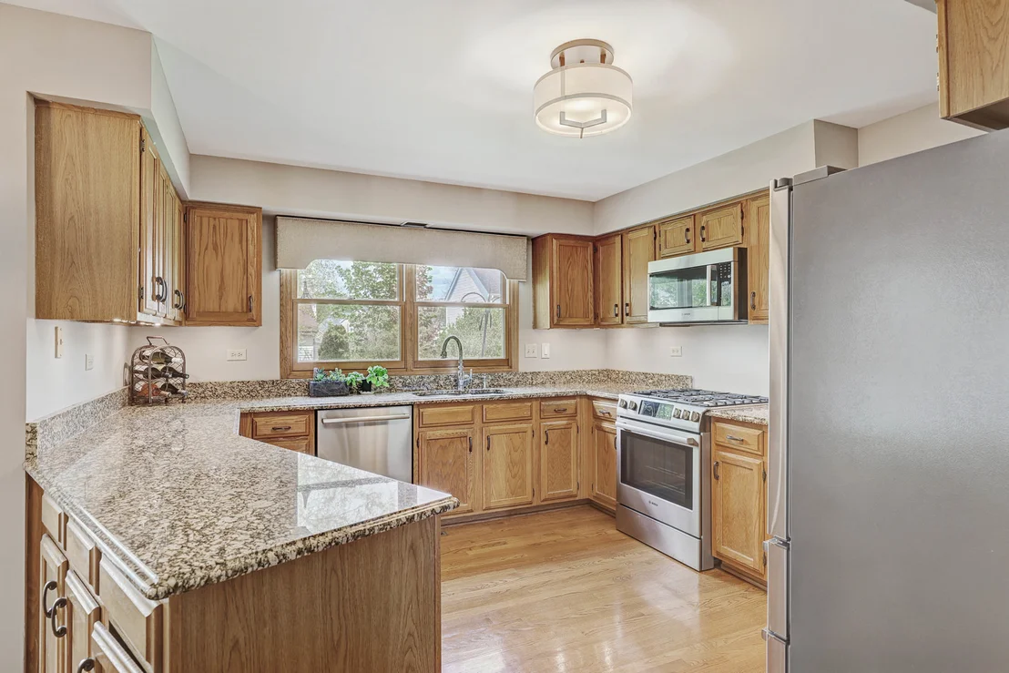 Photo of 4261 Oak Knoll Lane