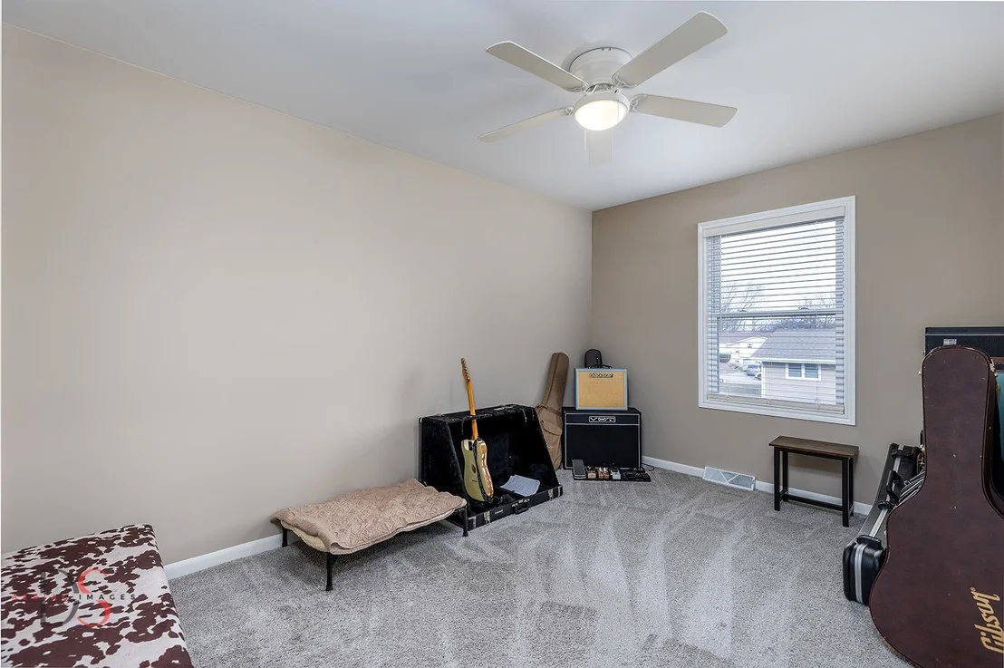 Photo of 4 Maplewood Lane