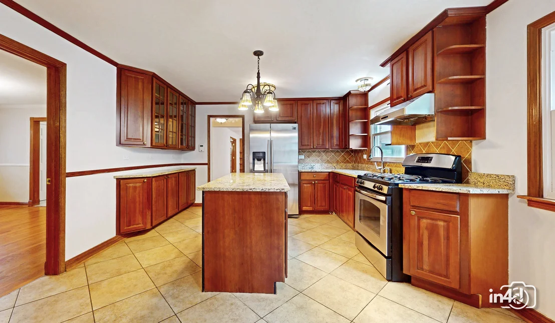 Photo of 2745 Covert Road