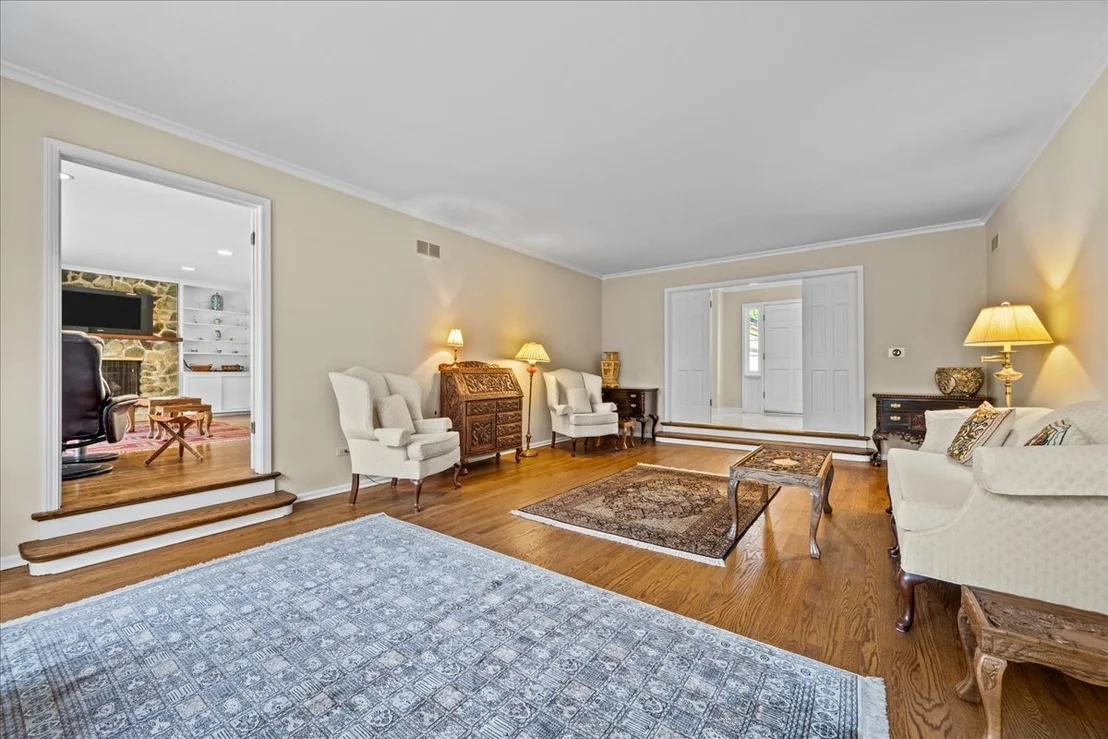 Photo of 912 Morningside Drive