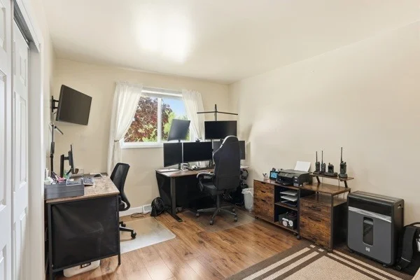Photo of 549 Willow Lane