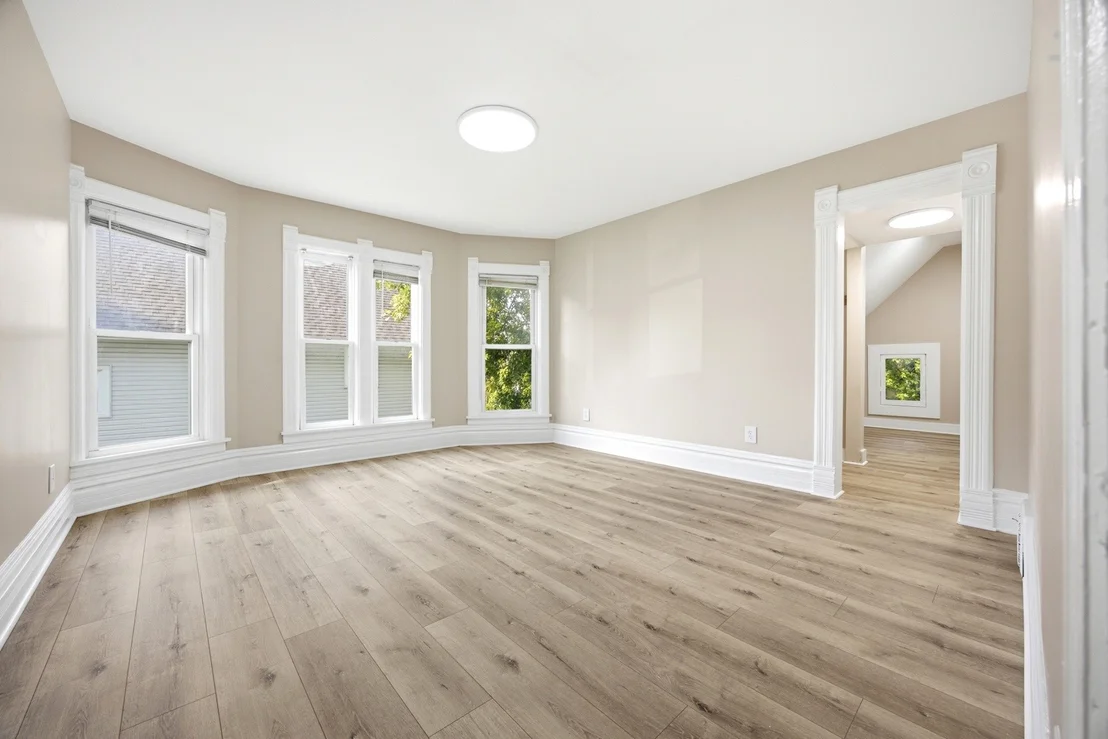 Photo of 340 Moseley Street