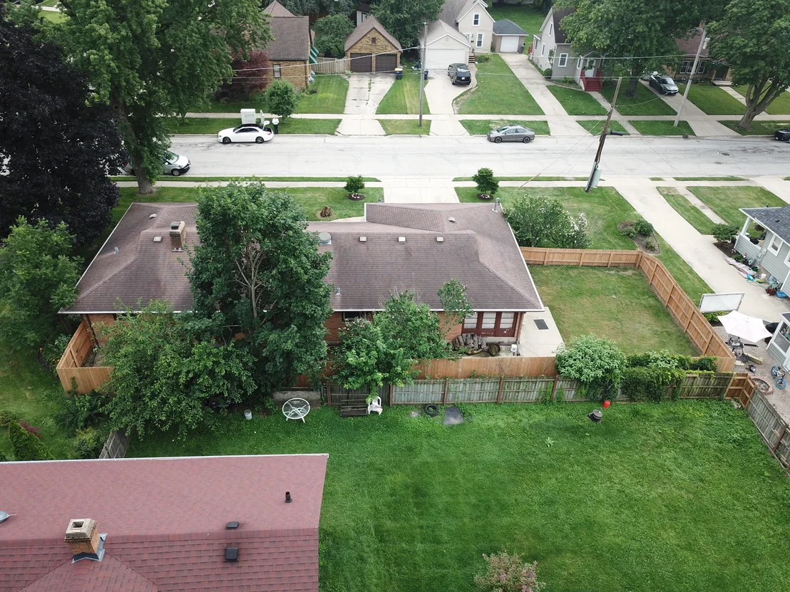Photo of 852 Carr Street