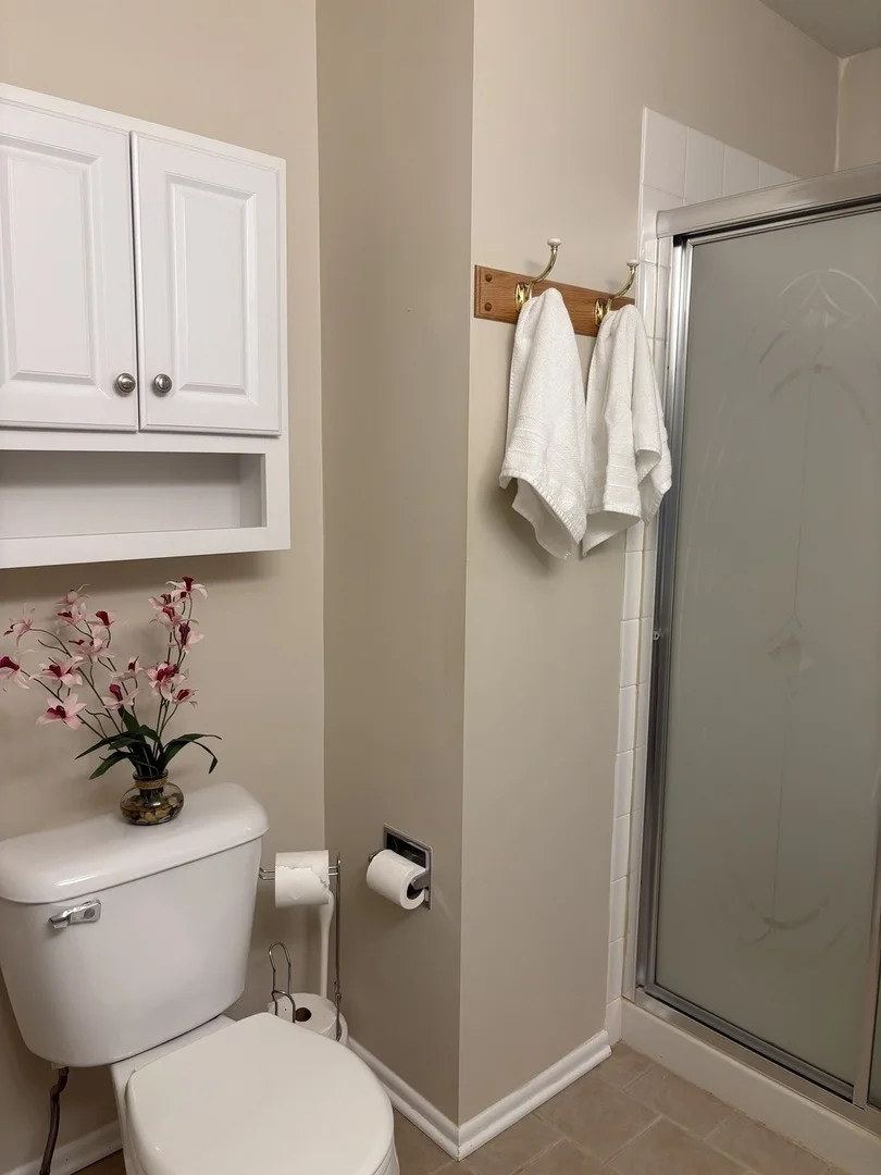 Photo of Unit 4 at 1602 Columbia Circle