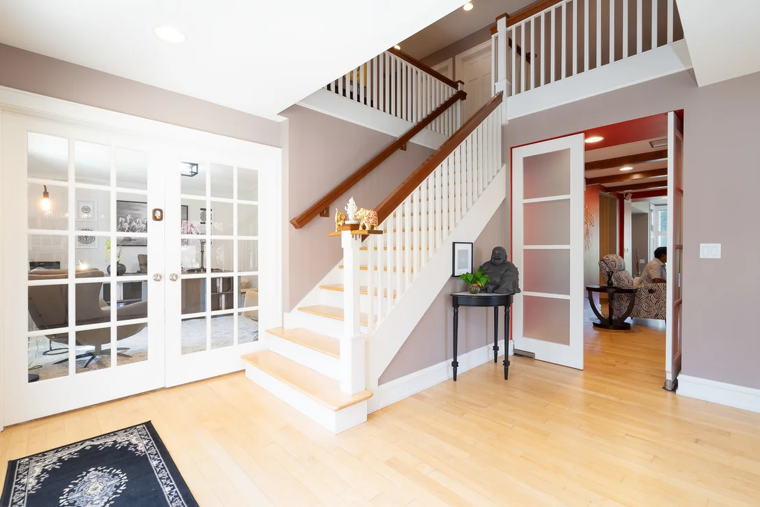 Photo of 30 Golf View Lane