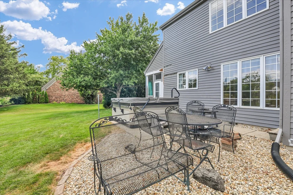 Photo of 1704 Bentbrook Drive